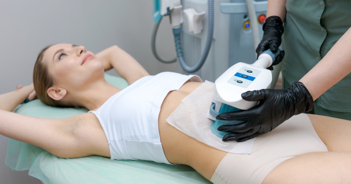 someone getting coolsculpting someone getting coolsculpting